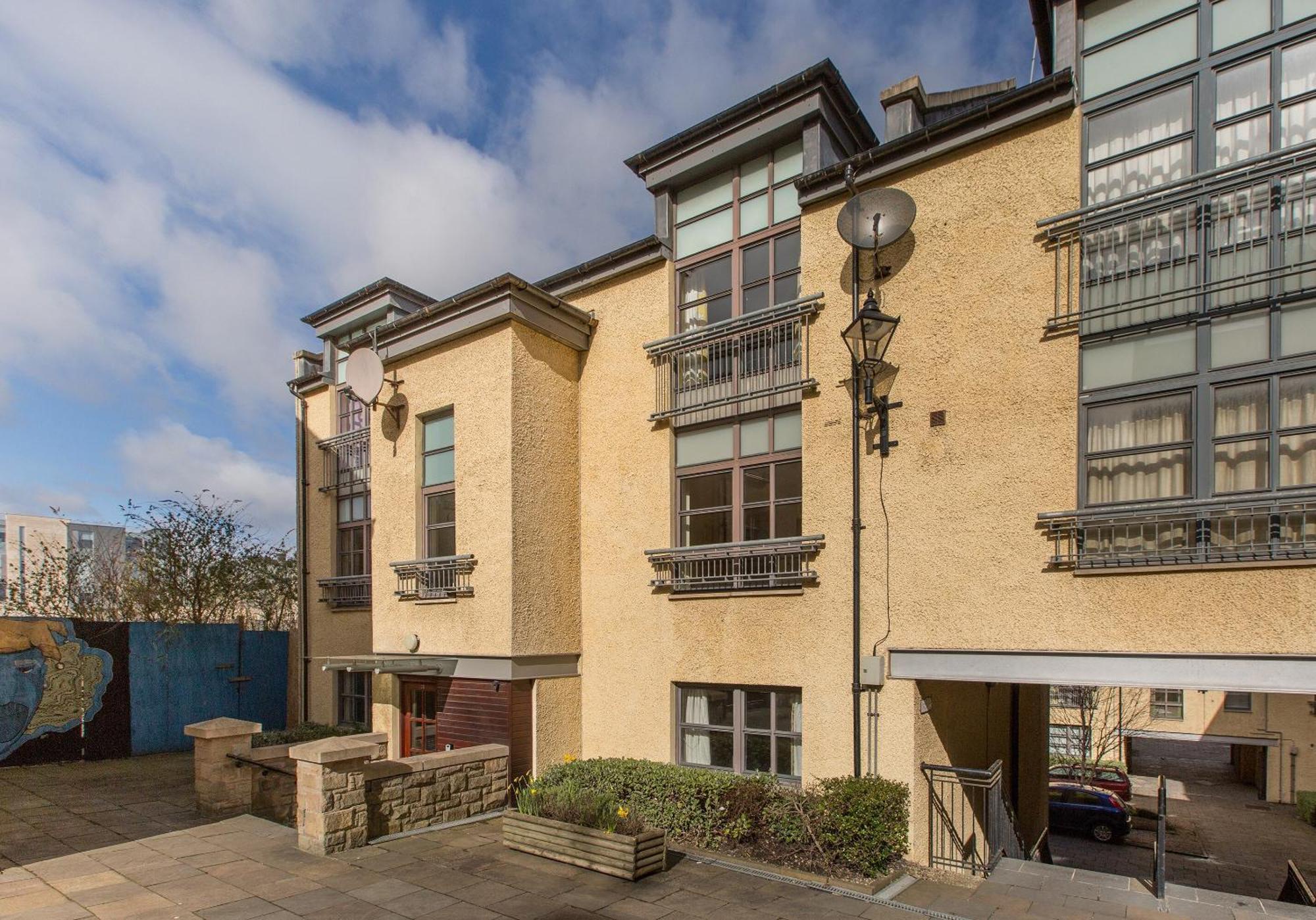Old Tolbooth Wynd - 393 Apartment เอดินบะระ ภายนอก รูปภาพ