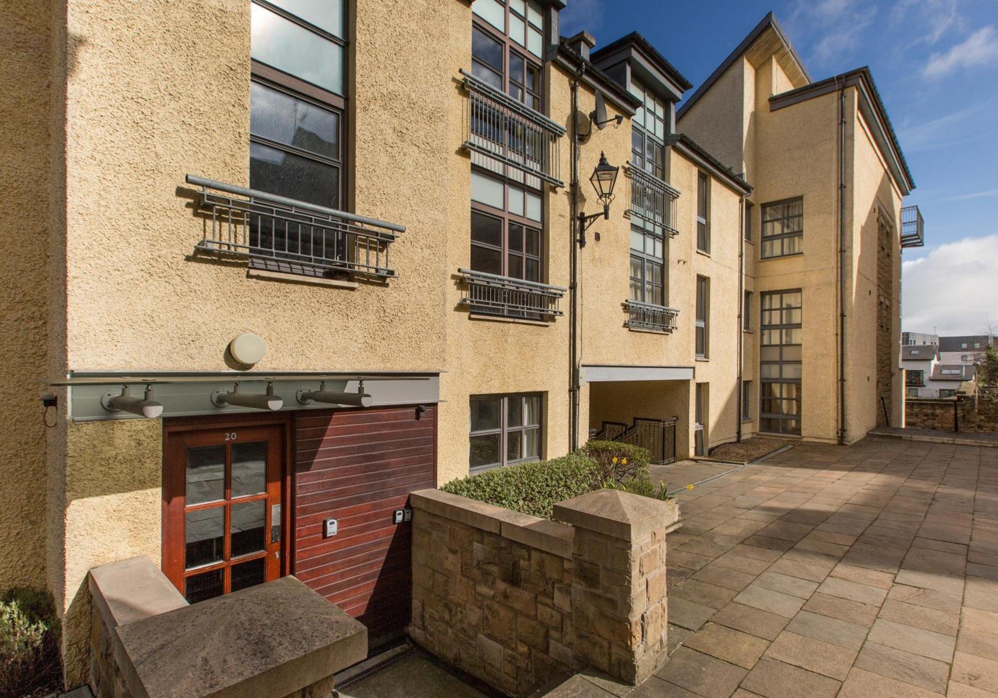 Old Tolbooth Wynd - 393 Apartment เอดินบะระ ภายนอก รูปภาพ