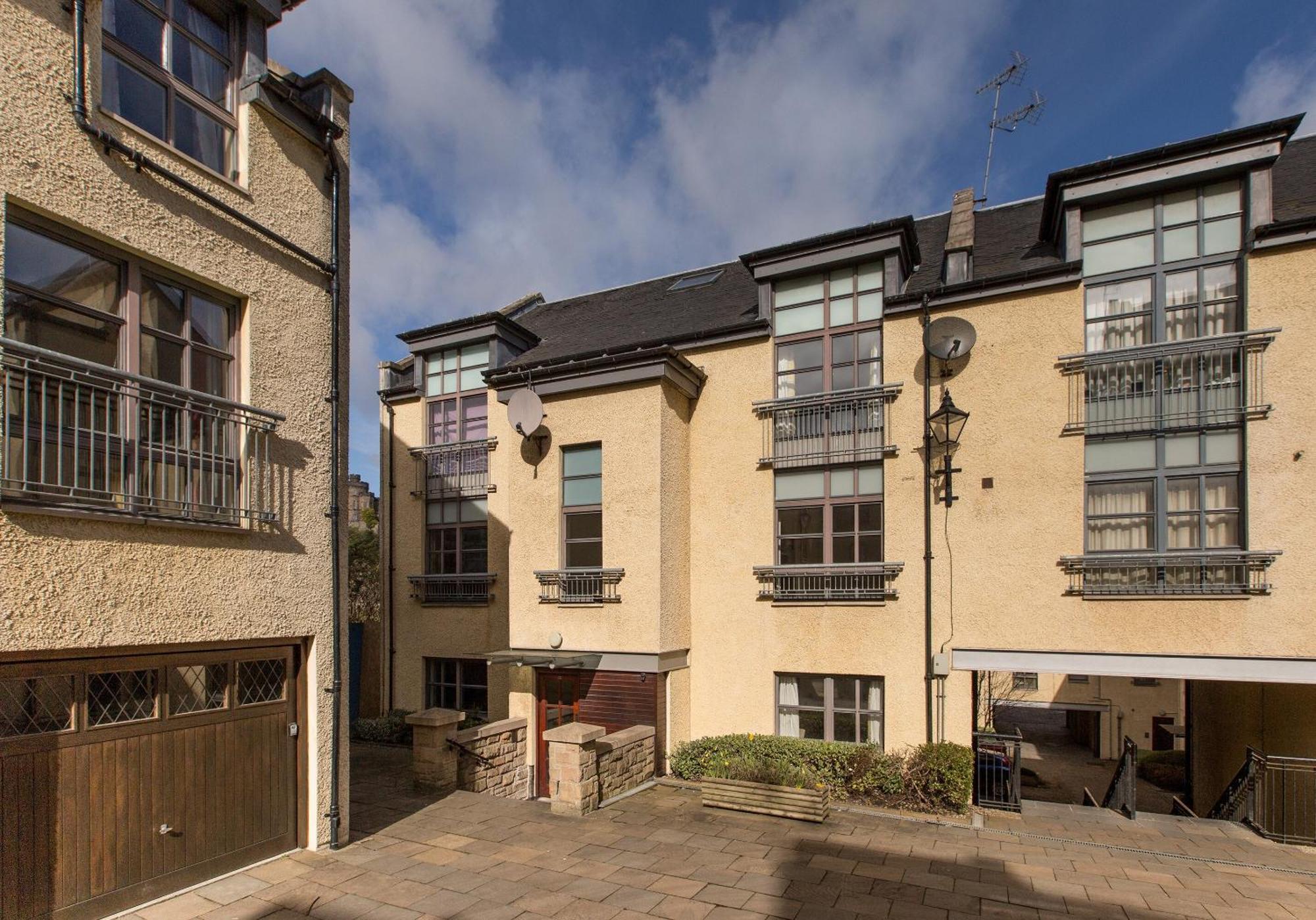 Old Tolbooth Wynd - 393 Apartment เอดินบะระ ภายนอก รูปภาพ
